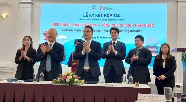 Vietnam, RoK bolster tourism cooperation